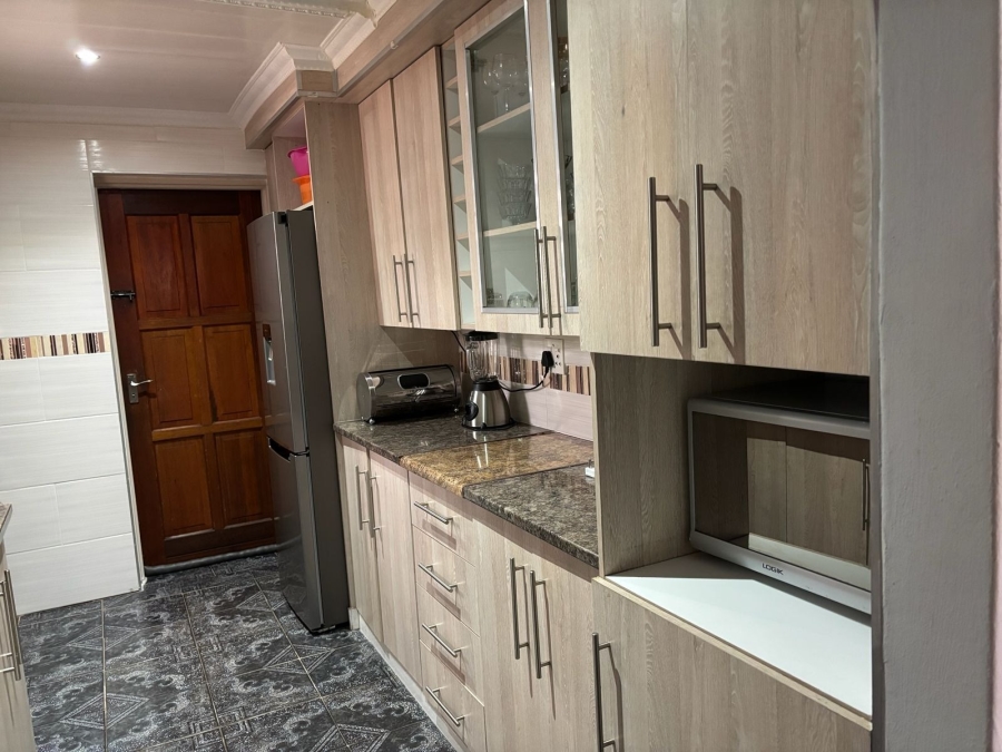 3 Bedroom Property for Sale in Mogwase North West